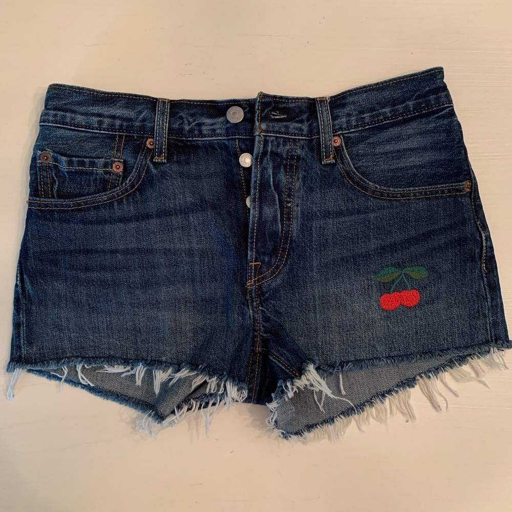 Levi's 501 Cutoff Shorts Size 26 Cherry Embroidered Detail